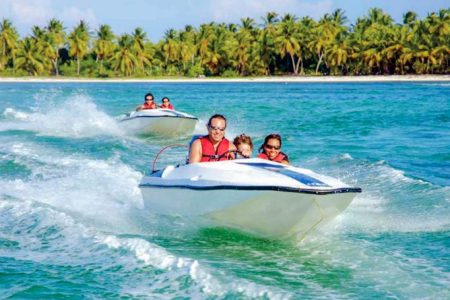 Speet Boat